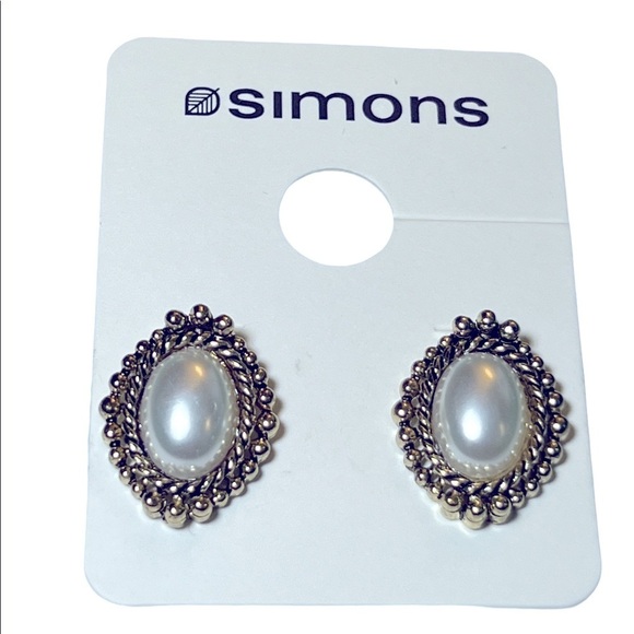 NWT Simons Vintage Pearl Elegance Earrings - Picture 2 of 5